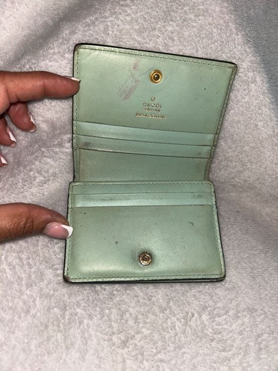 BOTH GUCCI WALLETS , COA INCLUDED. - Picture 2 of 4